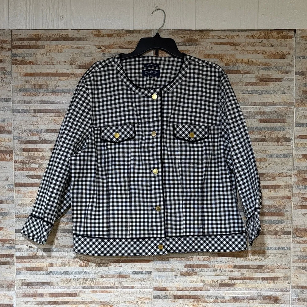 Jones New York Checkered Blazer with Gold Accents - Picture 1 of 6